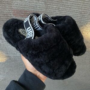 Ugg Fluff Yeah Slide 'Black